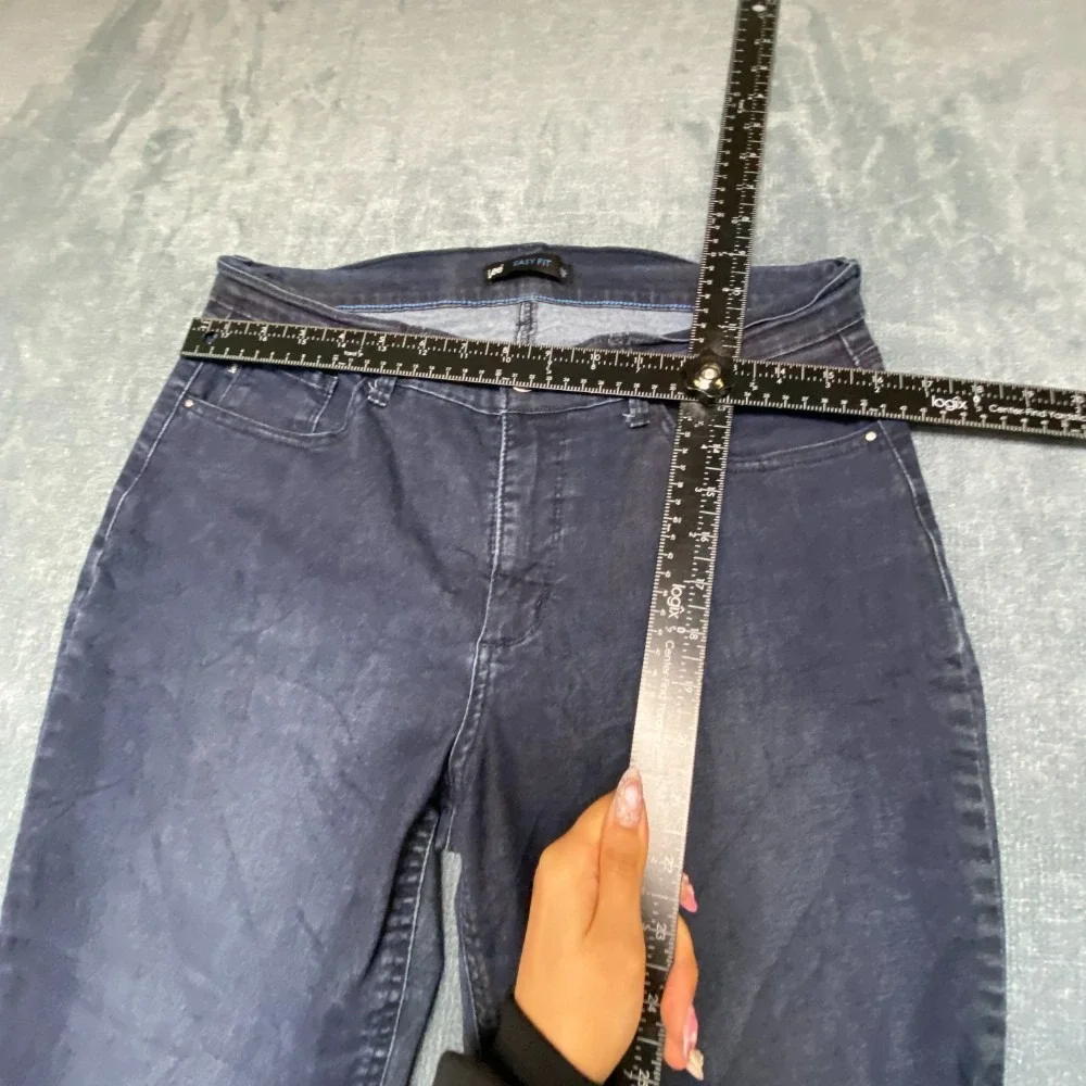 Lee Easy Fit Cropped Jeans Women 32x20 Blue Denim Cotton Stretch Streetwear Cozy
